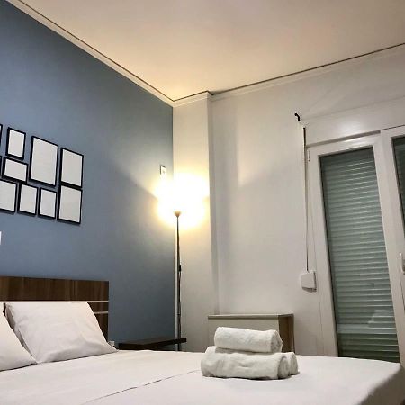 Renovated Minimal Apartment Next To Metro เอเธนส์ ภายนอก รูปภาพ