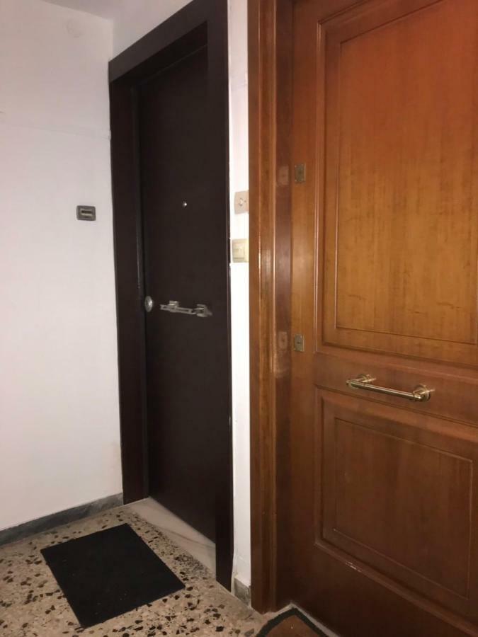Renovated Minimal Apartment Next To Metro เอเธนส์ ภายนอก รูปภาพ
