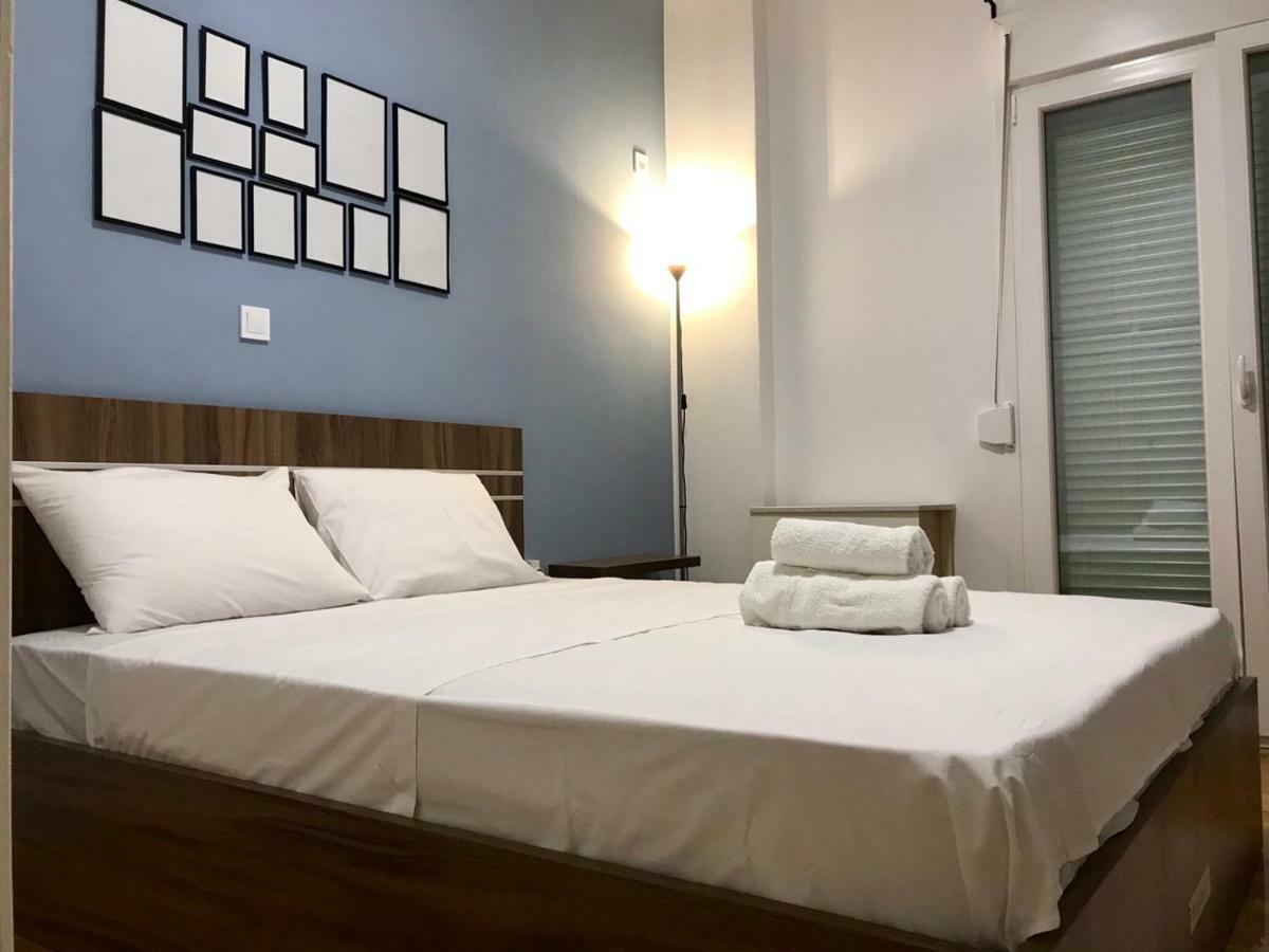 Renovated Minimal Apartment Next To Metro เอเธนส์ ภายนอก รูปภาพ